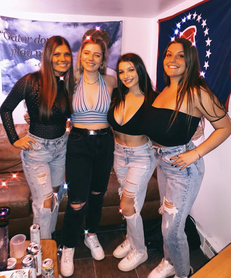 Lorraine De Souza modelo porno archivo