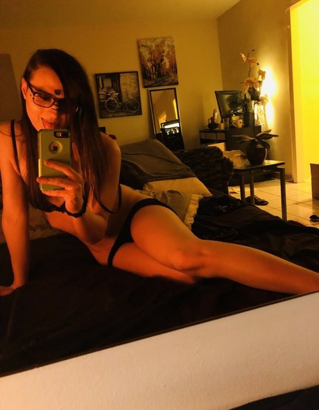 Ava Shade estrella hermosa imagen