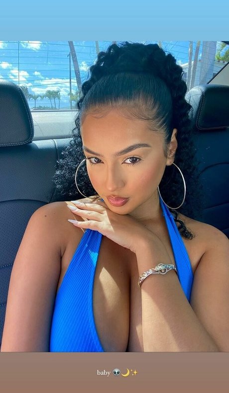 Lucero Crystal actriz libre galería