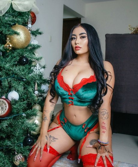 Michbaezoficial estrella porno de alta calidad imagen