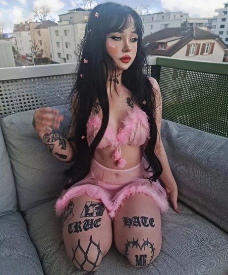 SaltyBxxbe estrella porno adulto imagen