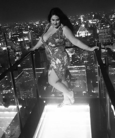 Caliope desnudos de estrellas fotos