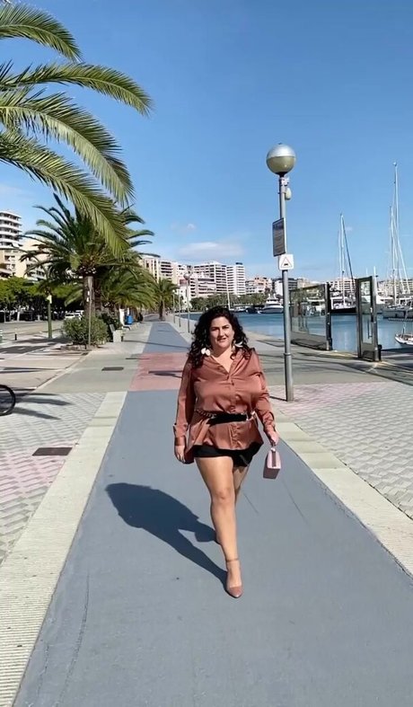 Caliope modelo sexual imágenes