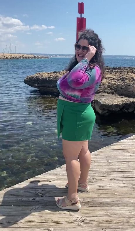 Caliope actriz caliente imagen