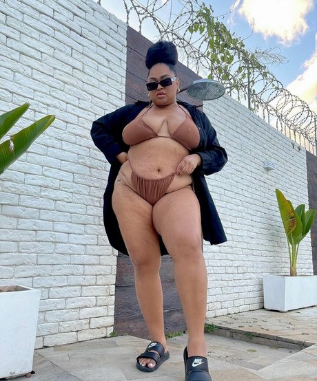 Rizia Cerqueira modelo gratis galerías