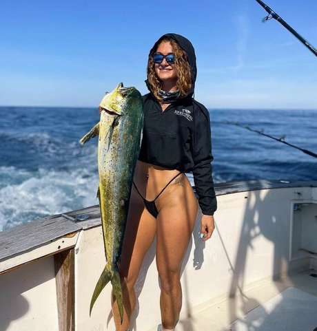 Cassie Zero estrella sexy imágenes