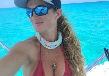 Cassie Zero modelo libre recopilación