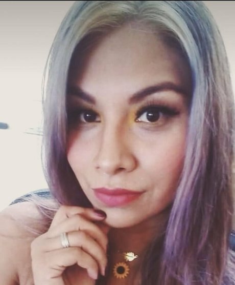 Lizbeth Martinez estrella porno hermosa foto