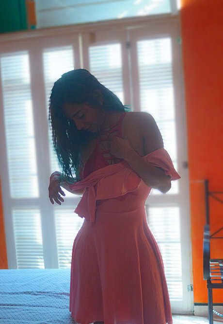 Lizbeth Martinez modelo desnuda fotos