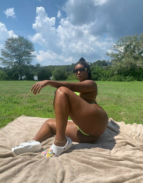 sobomb modelo de alta calidad imágenes