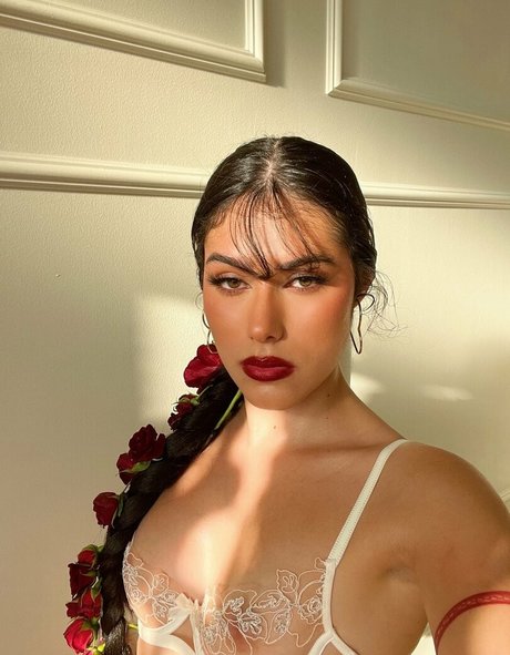 Valeria Vixen estrella porno desnuda recopilación