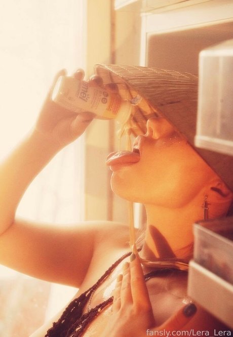 Lera Valerianka actriz de alta definición galerías