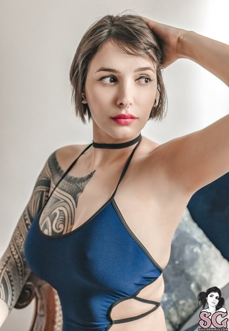 Julian Suicide estrella galería