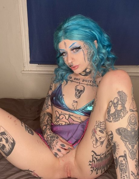 Piaisevil xxx estrella porno galerías