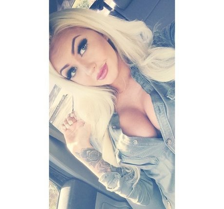 chica árabe onlyfans sexy caliente imágenes