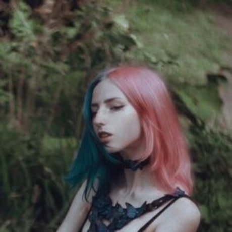 Rocken Rollia estrella porno imagen