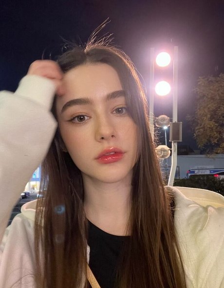 Dasha Tarab modelo exclusivo foto