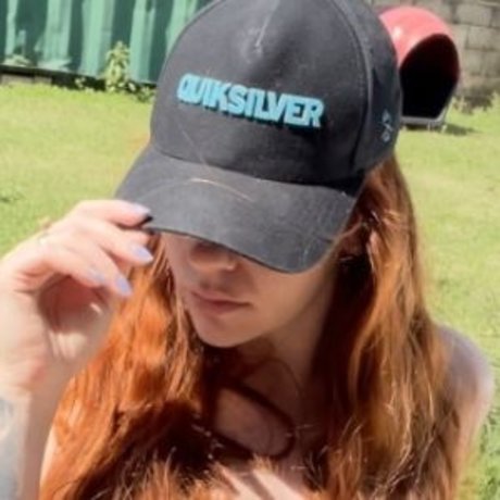 Iairuiva estrella porno hermosa imágenes