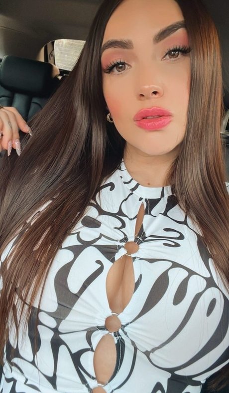 Daly Ruiz estrella de alta calidad galerías