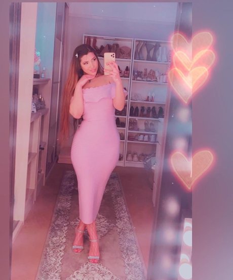 Mizz Ellaa ASMR actriz porno recopilación