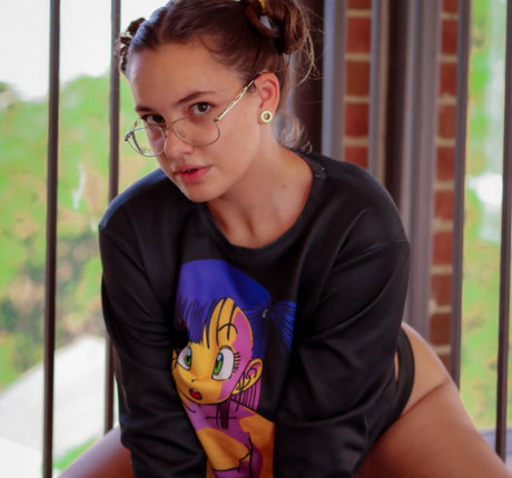 Bbysaturnn modelo superior galerías