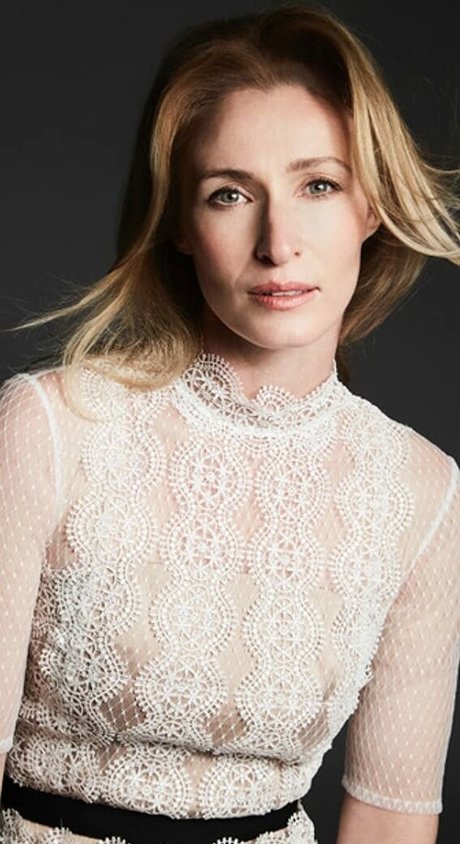 Genevieve O Reilly estrella sexy imágenes