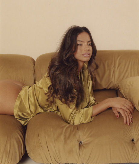 Priscilla Huggins Ortiz estrella sexy galería