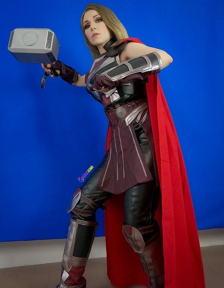 Egilea ASMR hermosa actriz imágenes