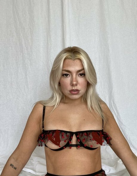 Beccajune modelo mejor galerías