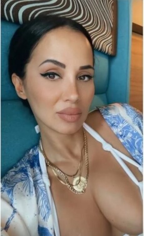 Xristina Orfanidou estrella adulta imagen