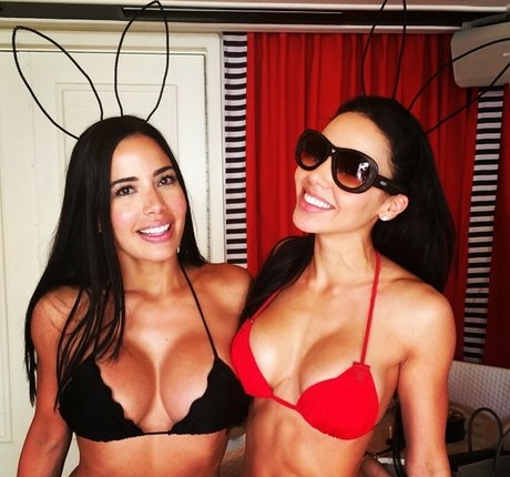 Angela Francesca Frigo estrella sexy imágenes