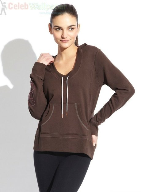 Alissandre Martines arte estrella porno galerías