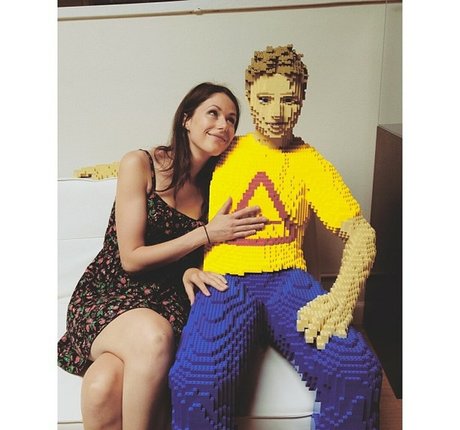 Amanda Crew estrella agradable galerías