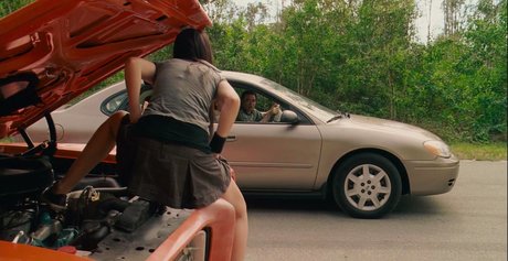 Amanda Crew hermosa estrella porno galería