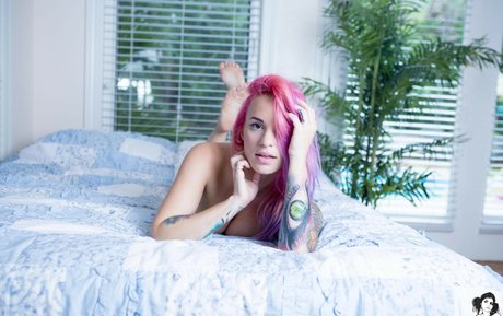 Torie Suicide actriz imágenes