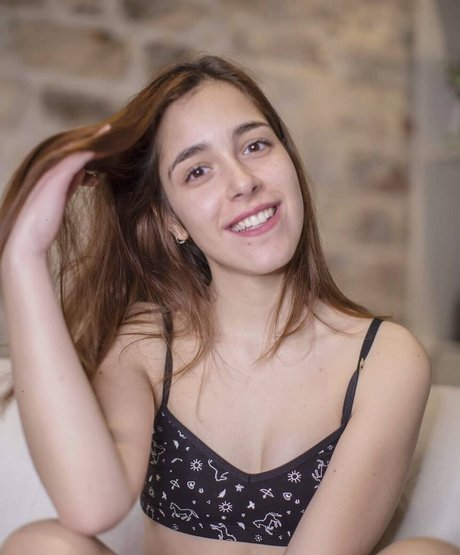 Lou Howard modelo caliente imágenes