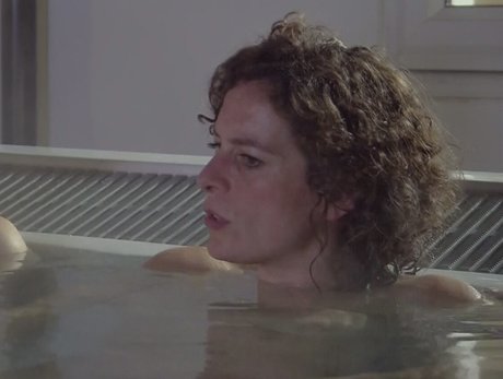 Alex Polizzi buen modelo galería