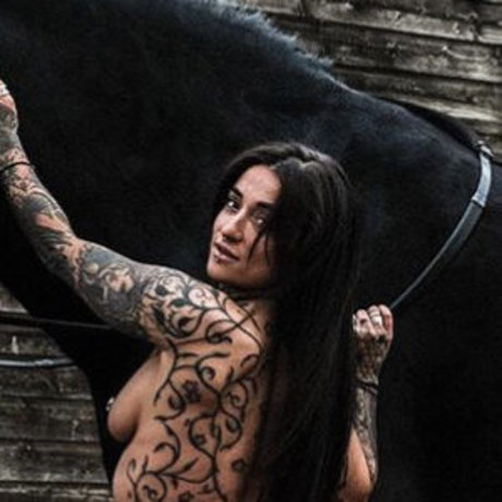 Rancesca lucia estrella atractiva archivo