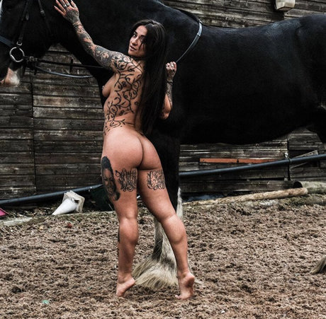 Rancesca lucia modelo de alta calidad imagen