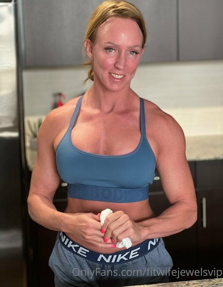 pies se unen a onlyfans porno imágenes