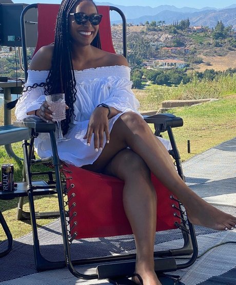 Dr Ebonie Vincent estrella porno caliente imagen