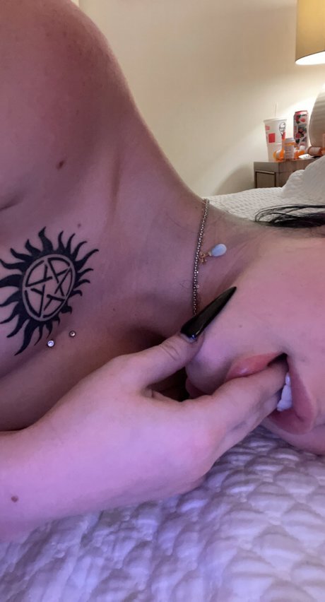 Hannsoff estrella erótica imagen