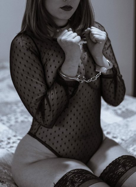 Brendamaiarap modelo de alta calidad fotos