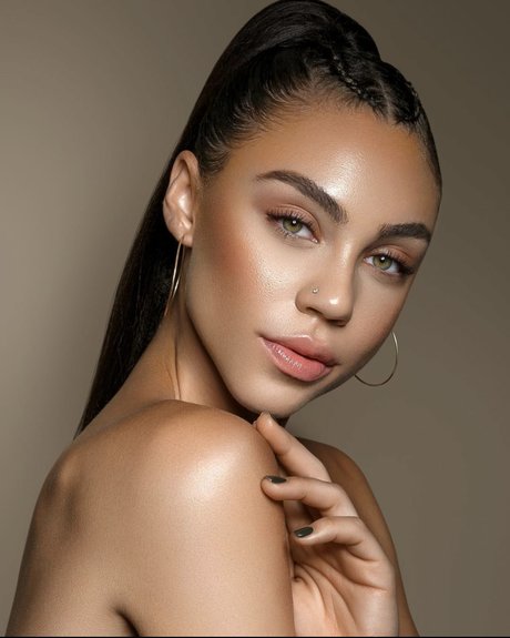 Makayla London hermosa estrella imagen