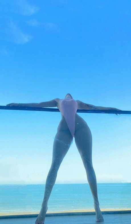 QianniuTT modelo gratis imágenes