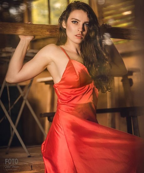 Fine Wolfanguar estrella porno sexy galería