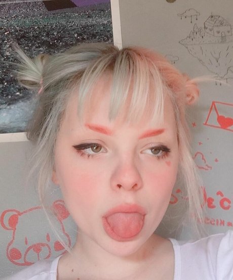 Babibunni estrella porno en alta definición foto