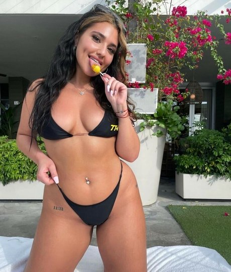 captainthicky modelo imagen