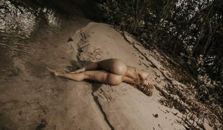 Insanelyillluv444honey estrella porno atractiva recopilación