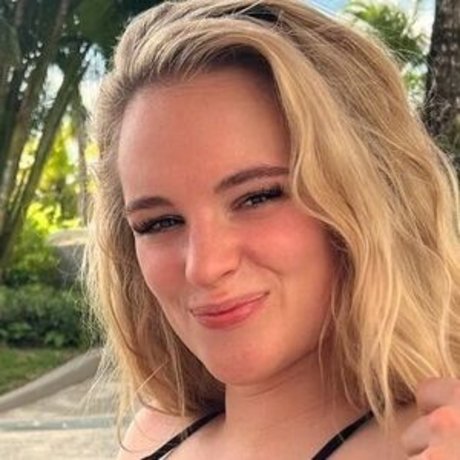 Syd The Senator estrella porno erótica fotos